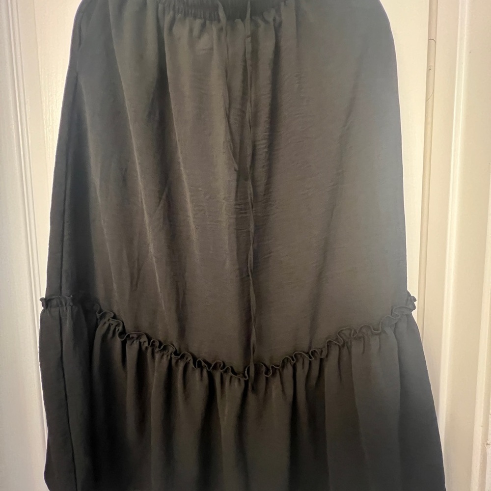 Elegant Black Women's Skirt